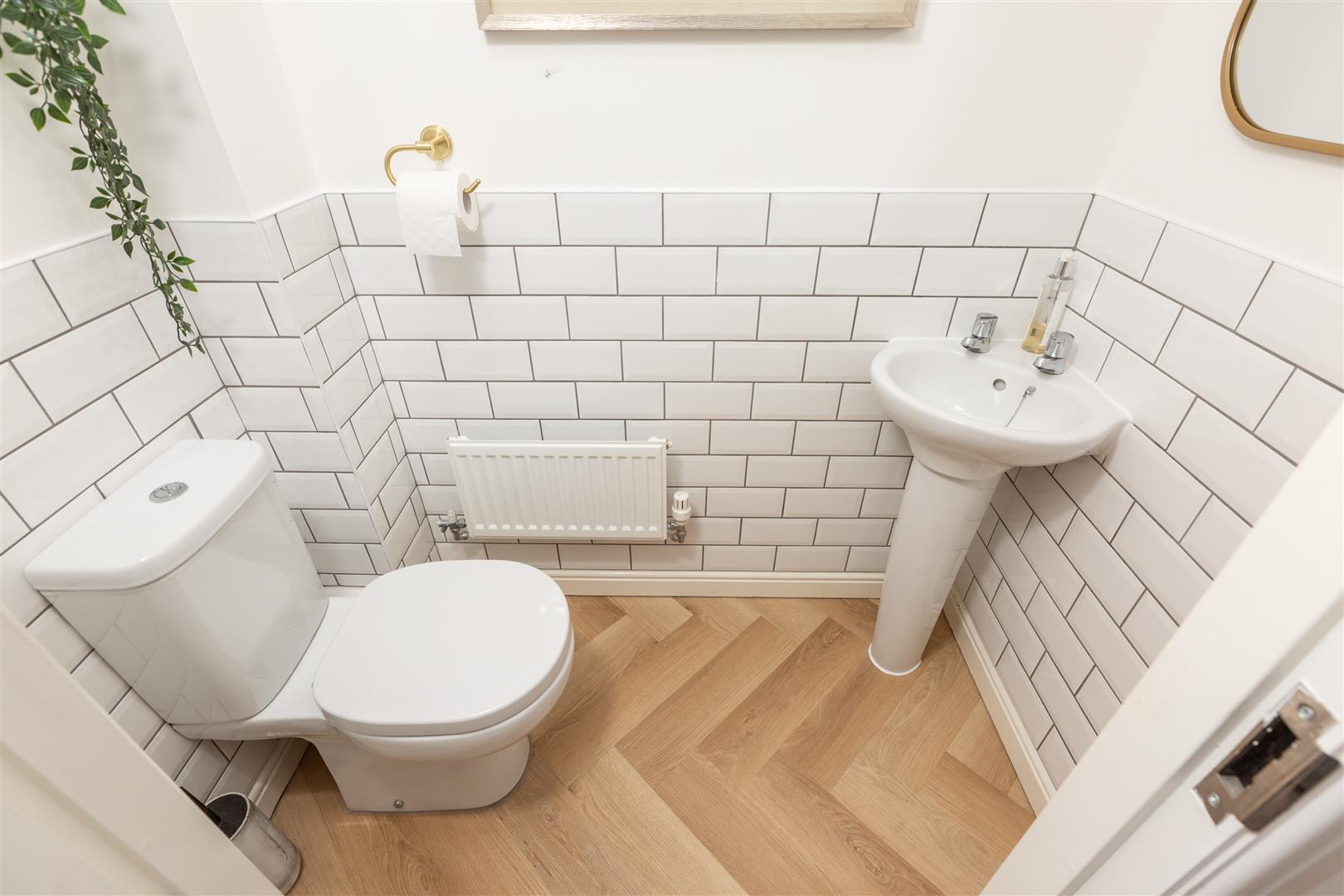 Ffordd Y Meillion, Llanelli, SA15 2EX